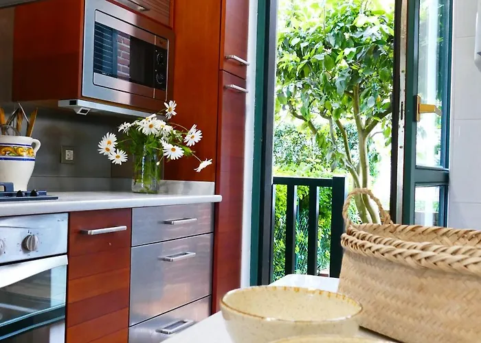 En Comillas_rovacias * Comillas